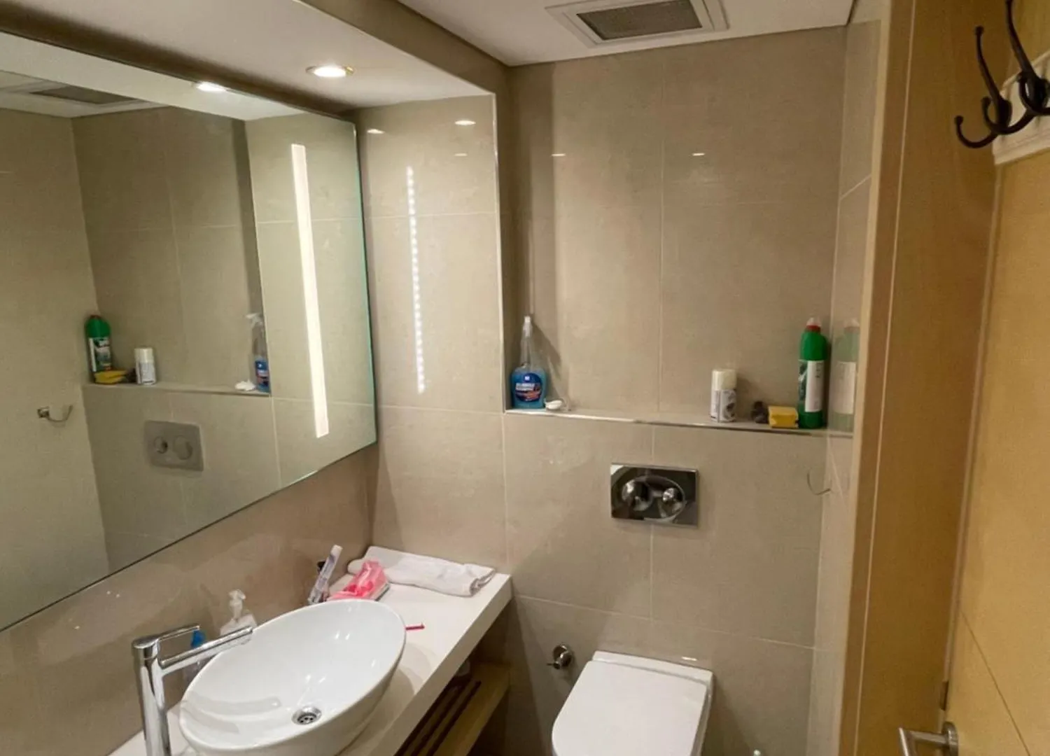 Studio Apt With Incredible View Of The Sea Near Metro Station Istanbul